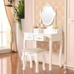 Martinez García Vanity dressing table design